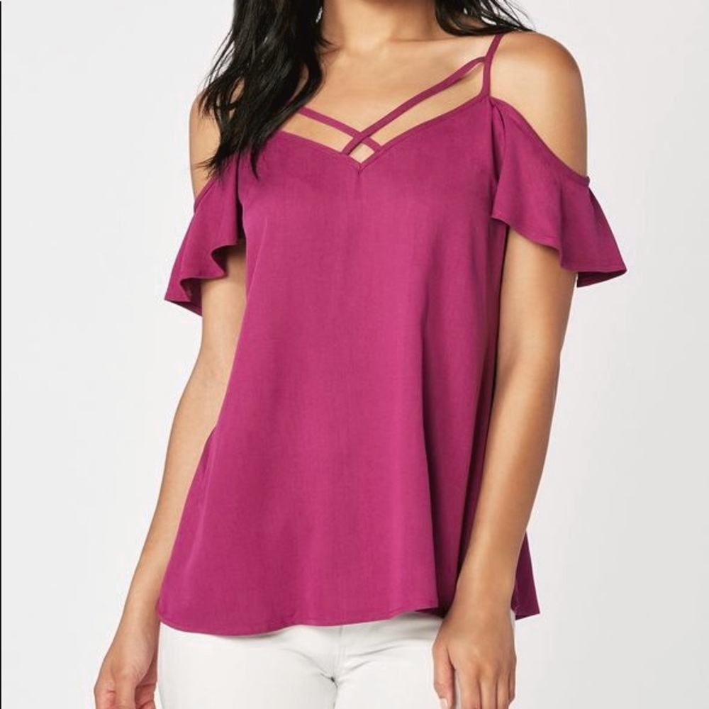 Flouncy cold shoulder top